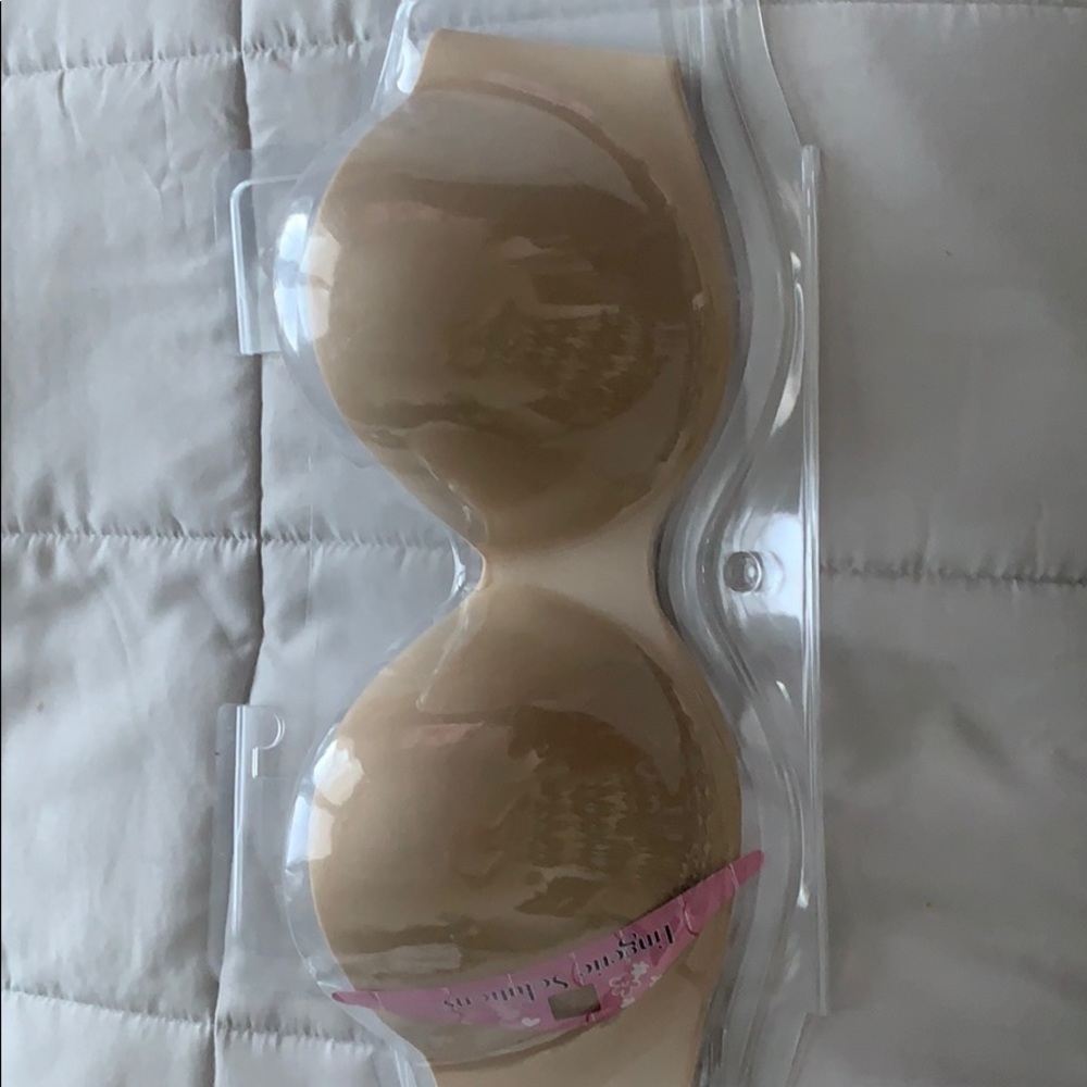 New strapless bra by lingerie solutions